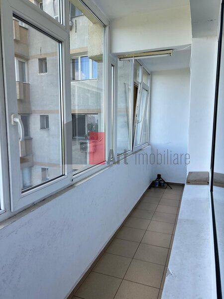 Trei camere vizavi de parcul Plumbuita.